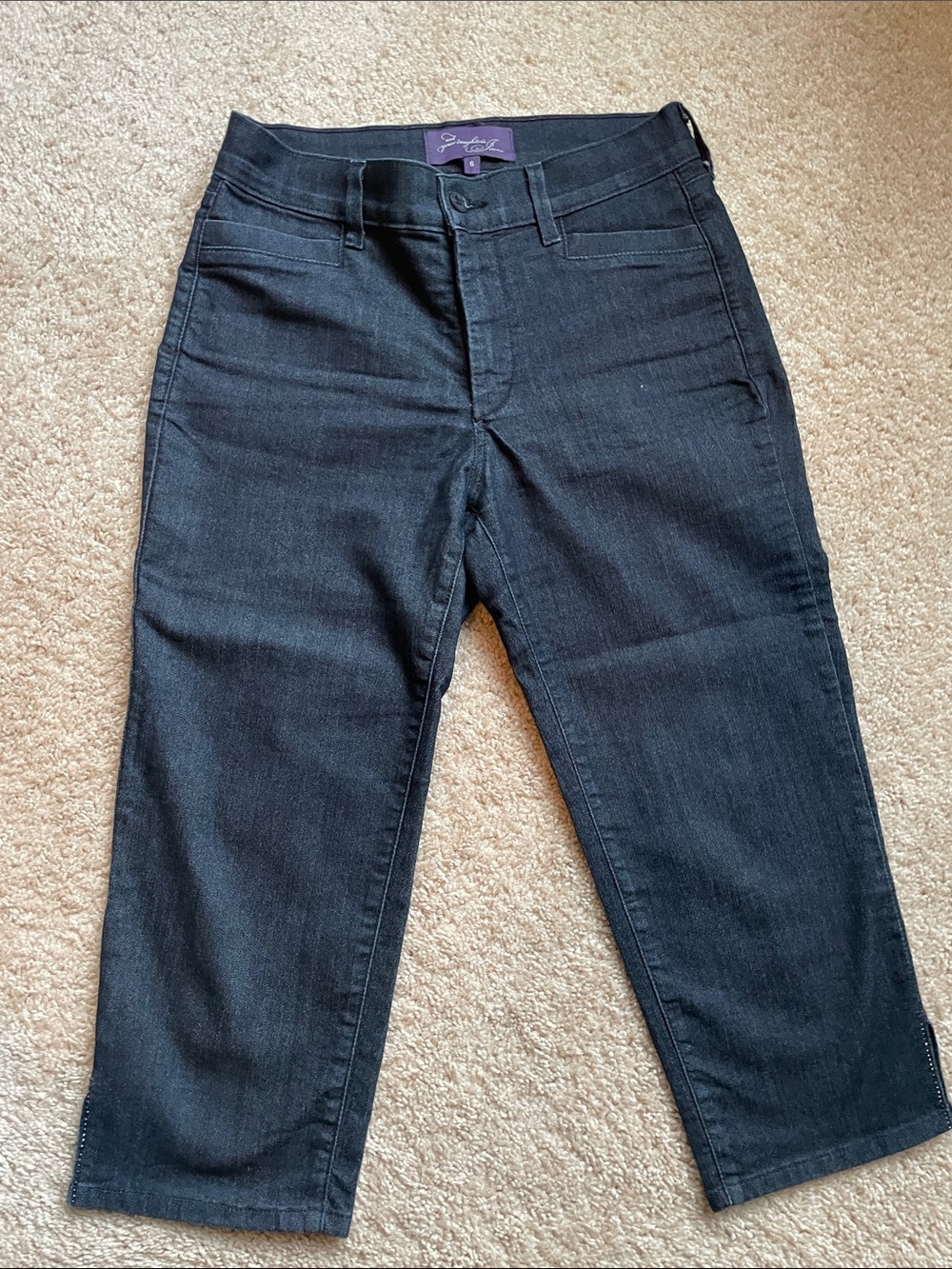 NYDJ cropped dark washDenim Jeans withLabel Detail and cuff detail